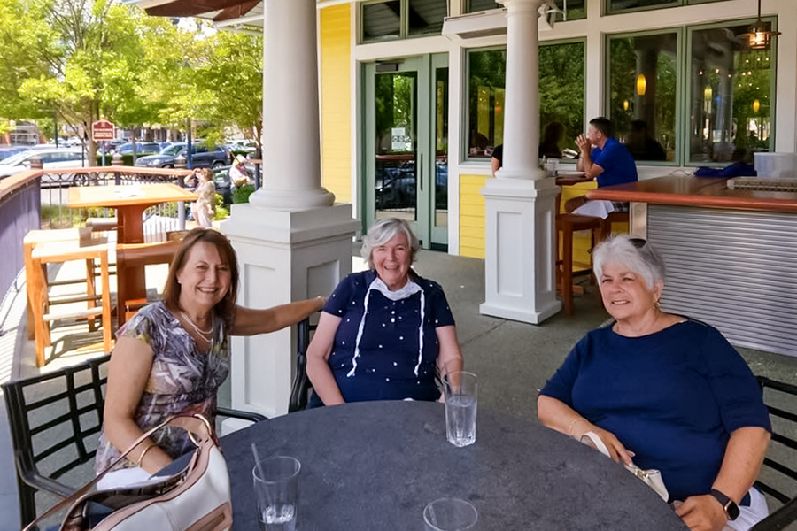 July Lunch at Coastal Flats